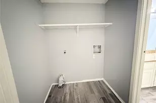 9461 Pagewood Ln, Houston, TX 77063 - Photo 30