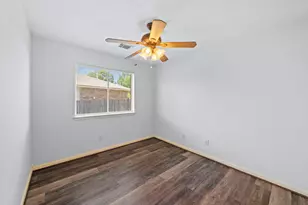 10506 Scenic Dr, Montgomery, TX 77356 - Photo 8