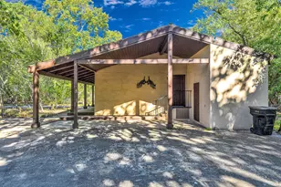 32B E Rivercrest Dr, Houston, TX 77042 - Photo 4