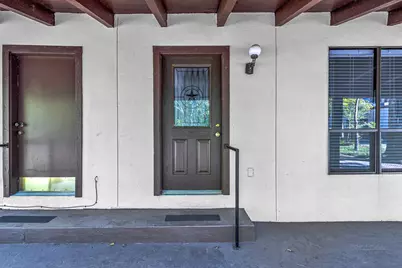32B E Rivercrest Drive, Houston, TX 77042 - Photo 6