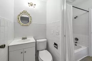 32B E Rivercrest Dr, Houston, TX 77042 - Photo 20
