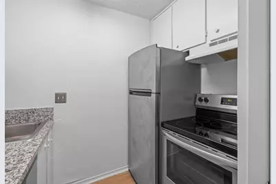 1849 Marshall Street #9, Houston, TX 77098 - Photo 4