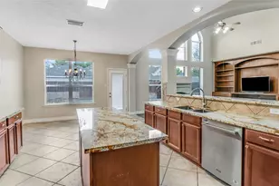 11405 Starlight Bay St, Pearland, TX 77584 - Photo 8