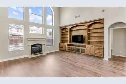 11405 Starlight Bay Street, Pearland, TX 77584 - Photo 2