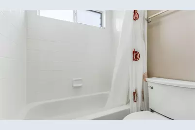 11405 Starlight Bay Street, Pearland, TX 77584 - Photo 36