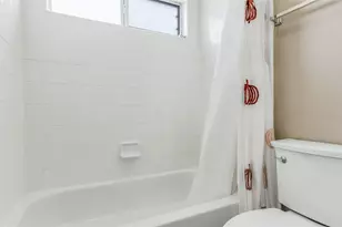 11405 Starlight Bay St, Pearland, TX 77584 - Photo 36