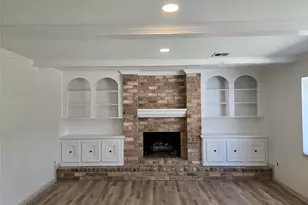 306 Houghton Rd, Katy, TX 77450 - Photo 6