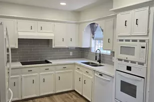 306 Houghton Rd, Katy, TX 77450 - Photo 10
