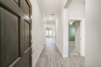 123 Castlegate Lane, Houston, TX 77065 - Photo 4