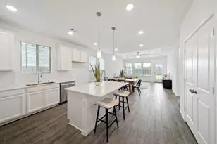 14610 Daffodil Plaines, Conroe, TX 77302 - Photo 6