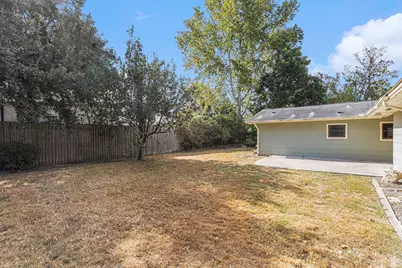2902 Helberg Road, Houston, TX 77092 - Photo 6