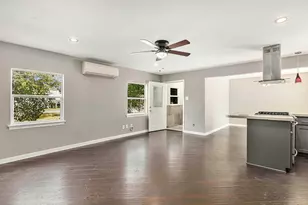 2902 Helberg Rd, Houston, TX 77092 - Photo 10