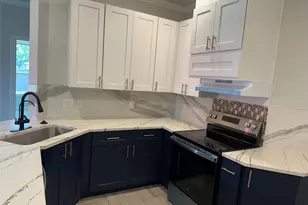 6713 Windhaven, Liverpool, TX 77577 - Photo 6