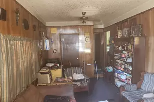 1024 North Ln, Houston, TX 77088 - Photo 8