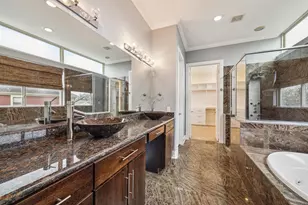 1033 Herkimer St, Houston, TX 77008 - Photo 14