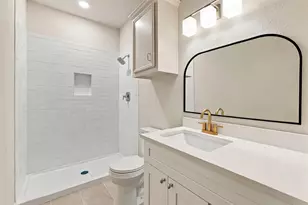 1201 Cordell St, Houston, TX 77009 - Photo 6