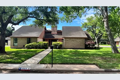 1809 Hawthorn Drive, Richmond, TX 77469 - Photo 1