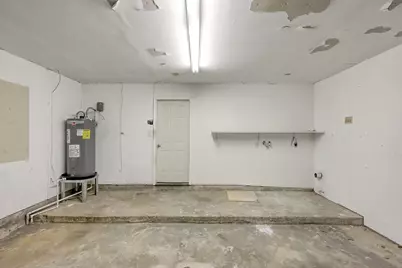 212 Oxford Drive, Conroe, TX 77303 - Photo 22