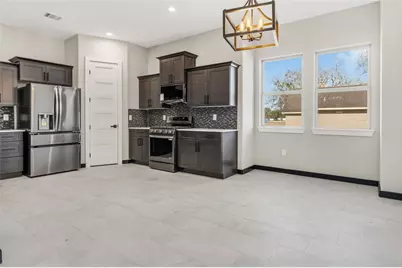 208 Silverleaf Road, Sweeny, TX 77480 - Photo 12