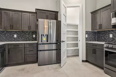 208 Silverleaf Road, Sweeny, TX 77480 - Photo 18