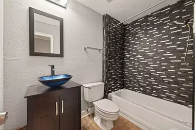 204 Marshall Street #3, Houston, TX 77006 - Photo 16