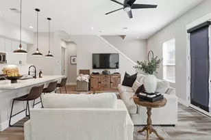 5208 Pinemont Creek Ln, Houston, TX 77018 - Photo 8