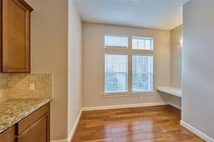 2526 Bevis St, Houston, TX 77008 - Photo 20