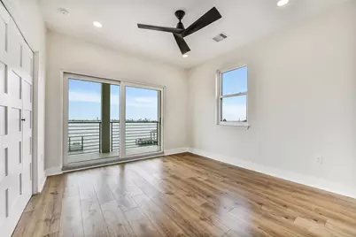 9208 W Bay Road, Galveston, TX 77554 - Photo 42