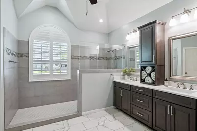 3007 Sycamore Tree Court, Houston, TX 77345 - Photo 14