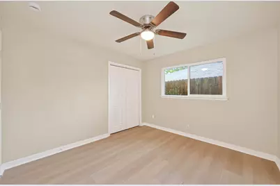 1341 Conrad Sauer Drive, Houston, TX 77043 - Photo 16