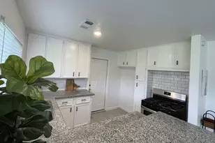 4303 Oakside Dr, Houston, TX 77053 - Photo 10