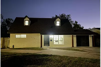 4303 Oakside Drive, Houston, TX 77053 - Photo 2