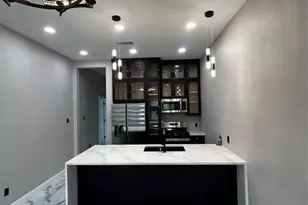 5108 Sunbeam St, Houston, TX 77033 - Photo 8