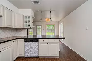231 Cool Cove, Montgomery, TX 77356 - Photo 20