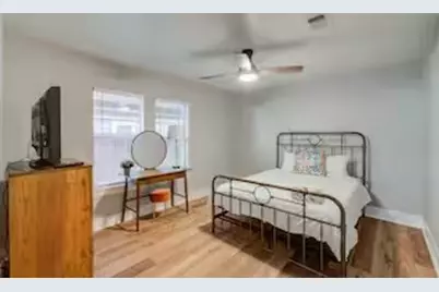 3205 Eastex Freeway, Houston, TX 77026 - Photo 6