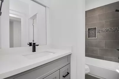 778 W Tidwell Road #H, Houston, TX 77091 - Photo 26