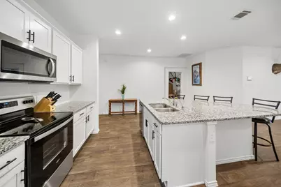 3003 Titus, Roman Forest, TX 77357 - Photo 8