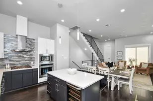 2105 Engelmohr St, Houston, TX 77054 - Photo 8