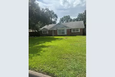 308 Crystal Street, League City, TX 77573 - Photo 2