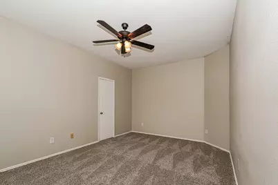 12319 Garden Gale Lane, Houston, TX 77044 - Photo 10