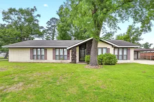 12730 Eastbrook Dr, Houston, TX 77013 - Photo 2