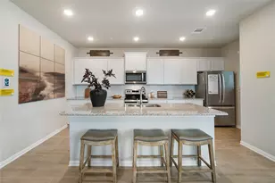 2407 Seven Oaks Blvd, Tomball, TX 77375 - Photo 4