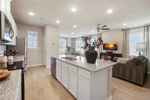 2407 Seven Oaks Blvd, Tomball, TX 77375 - Photo 6