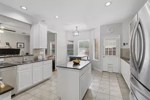 2538 Acadiana Ln, Seabrook, TX 77586 - Photo 10
