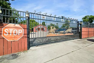 9944 E Hardy Road, Houston, TX 77093 - Photo 8