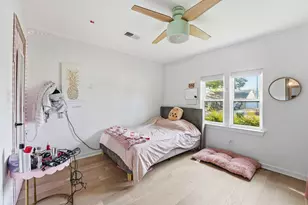 7110 Jalna St, Houston, TX 77055 - Photo 18