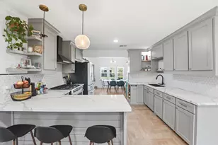 7110 Jalna St, Houston, TX 77055 - Photo 10