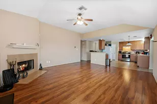 2419 Alcove Foster Ct, Fresno, TX 77545 - Photo 4