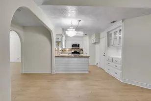 32 Sarita Rd, Angleton, TX 77515 - Photo 12