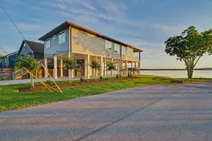 2002 Cove Park Dr, Kemah, TX 77565 - Photo 40
